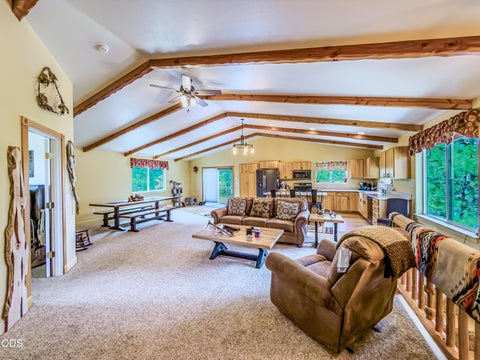 Tiny photo for 22929 Rivercrest Drive, Chiloquin, OR 97624 (MLS # 220224821)