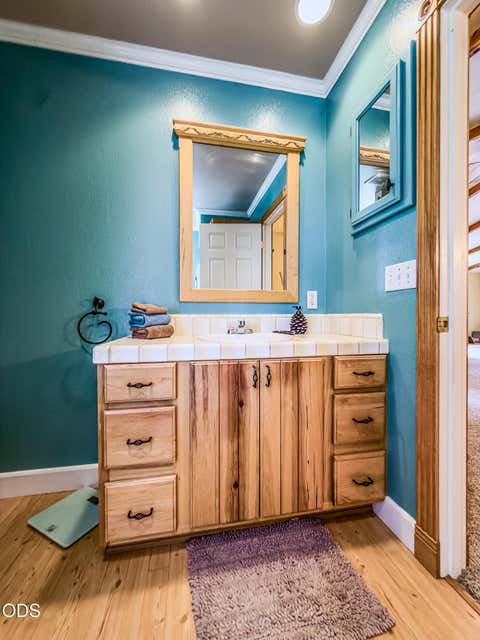 Tiny photo for 22929 Rivercrest Drive, Chiloquin, OR 97624 (MLS # 220224821)