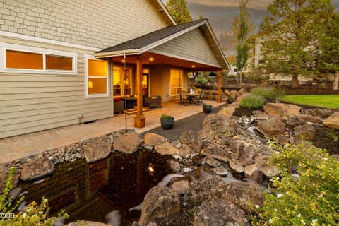 Tiny photo for 1385 Spring Ridge Court, Redmond, OR 97756 (MLS # 220226676)