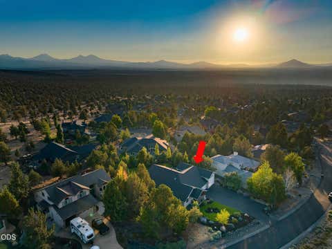 Tiny photo for 1385 Spring Ridge Court, Redmond, OR 97756 (MLS # 220226676)
