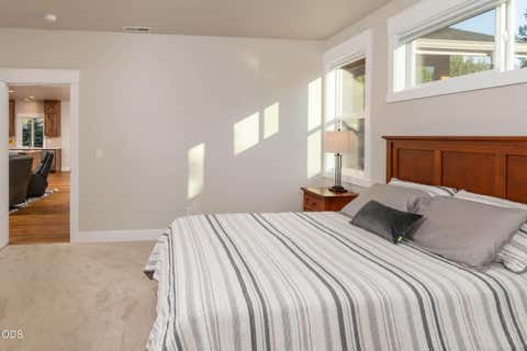Tiny photo for 1385 Spring Ridge Court, Redmond, OR 97756 (MLS # 220226676)