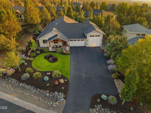 Tiny photo for 1385 Spring Ridge Court, Redmond, OR 97756 (MLS # 220226676)