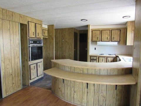 Tiny photo for 31410 Union Street, Bonanza, OR 97623 (MLS # 220211692)