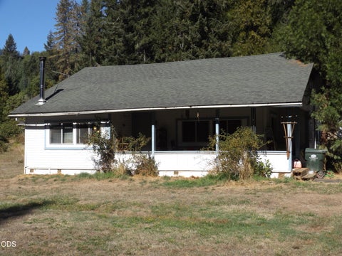 Photo of 1144 Starveout Creek Road, Azalea, OR 97410 (MLS # 220229630)