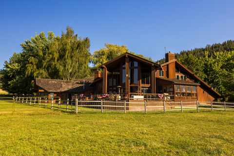 Tiny photo for 59926 Comstock Road, Cove, OR 97824 (MLS # 220209705)