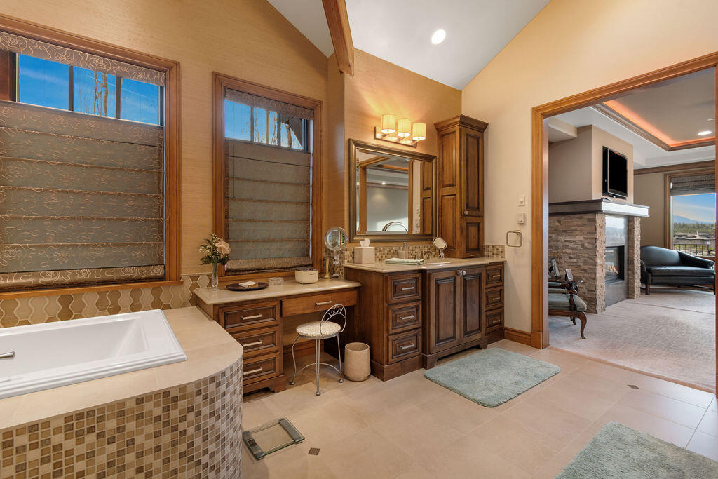 Tetherow - Residential