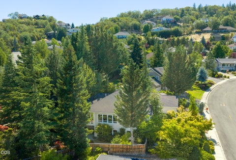 Tiny photo for 1119 NW Morgan Lane, Grants Pass, OR 97526 (MLS # 220223677)