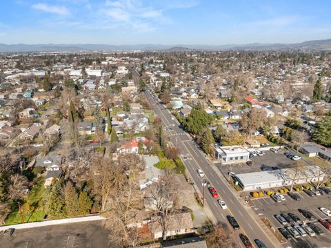 Tiny photo for 27 Crater Lake Avenue, Medford, OR 97504 (MLS # 220215061)