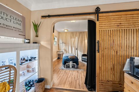 Tiny photo for 27 Crater Lake Avenue, Medford, OR 97504 (MLS # 220215061)