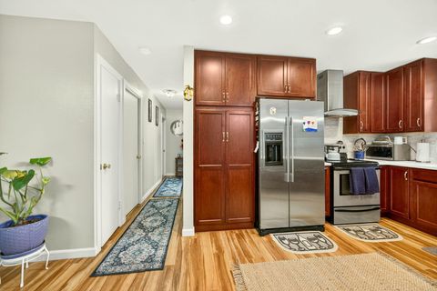 Tiny photo for 659 Herman Avenue, Medford, OR 97501 (MLS # 220211461)