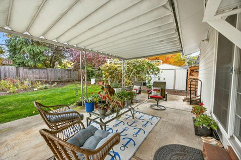 Tiny photo for 659 Herman Avenue, Medford, OR 97501 (MLS # 220211461)