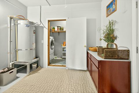 Tiny photo for 659 Herman Avenue, Medford, OR 97501 (MLS # 220211461)