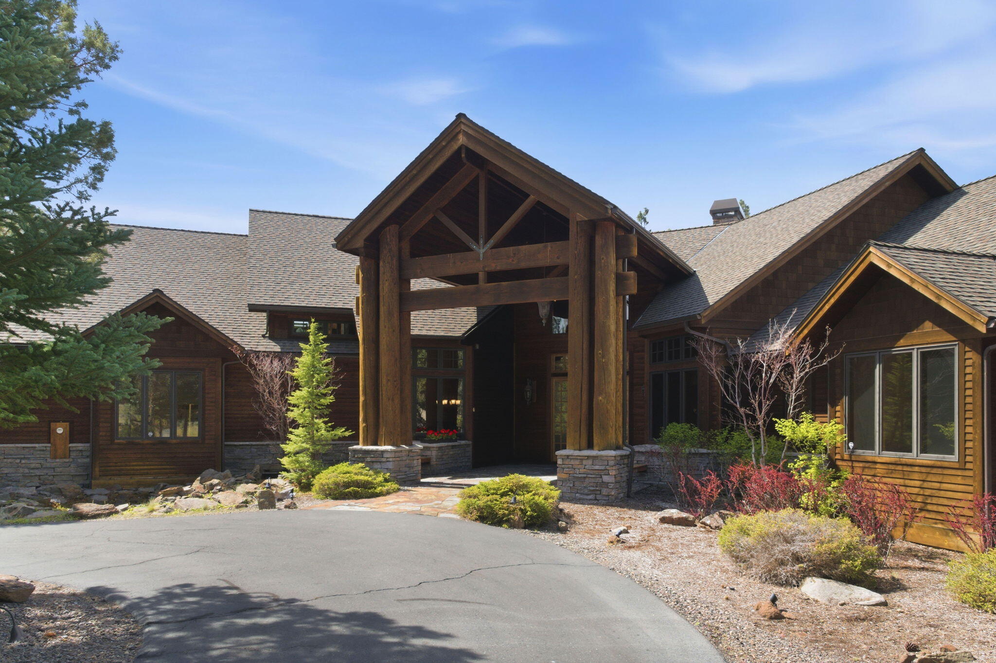 16921 Lady Caroline Drive