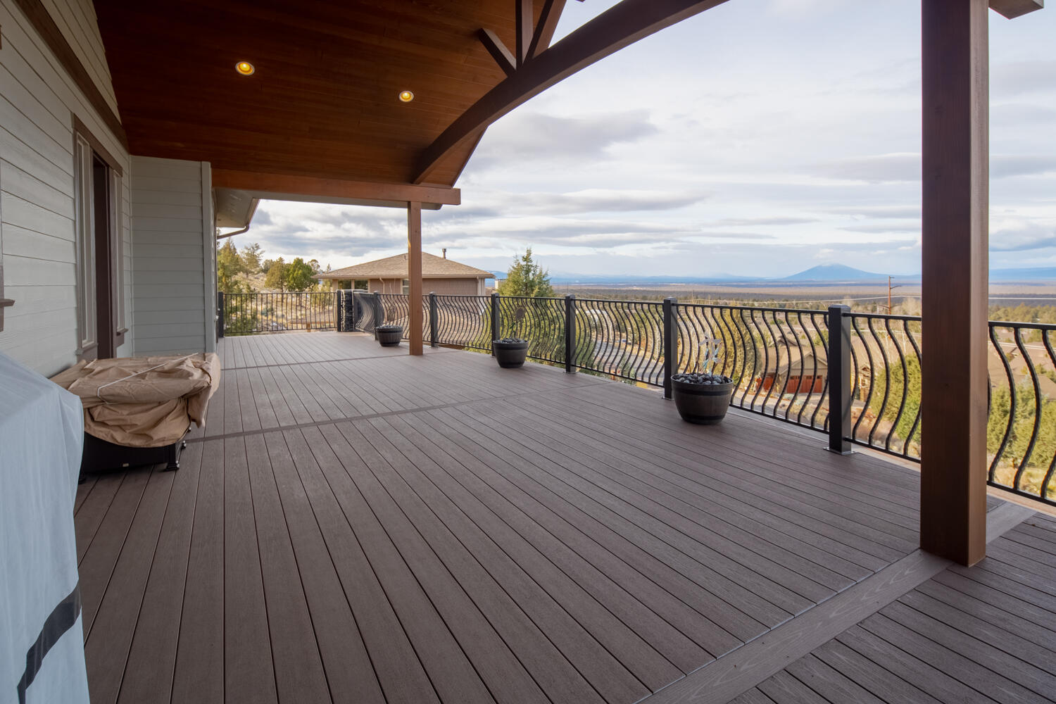 Eagle Crest - Residential