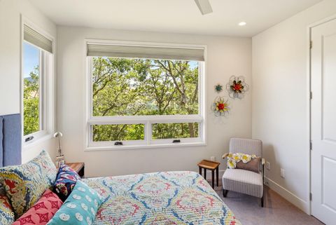 Tiny photo for 225 Grandview Drive, Ashland, OR 97520 (MLS # 220224430)