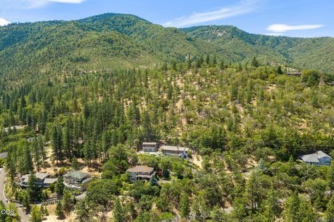 Tiny photo for 225 Grandview Drive, Ashland, OR 97520 (MLS # 220224430)
