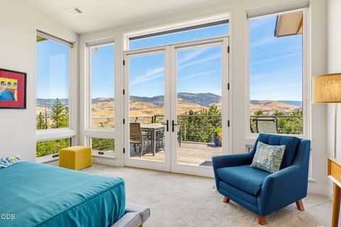 Tiny photo for 225 Grandview Drive, Ashland, OR 97520 (MLS # 220224430)