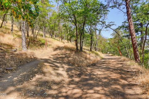 Tiny photo for 225 Grandview Drive, Ashland, OR 97520 (MLS # 220224430)