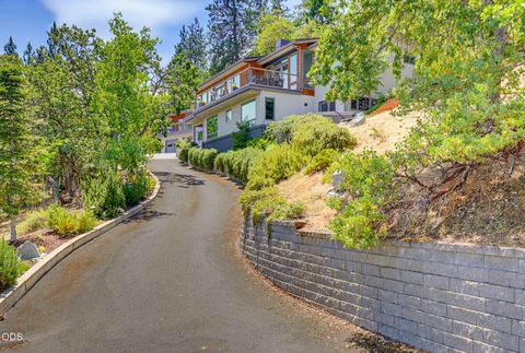 Tiny photo for 225 Grandview Drive, Ashland, OR 97520 (MLS # 220224430)