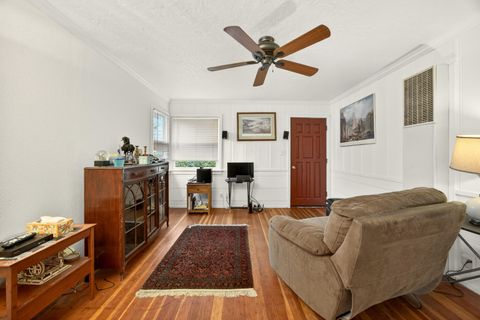 Tiny photo for 303 Garfield Street, Ashland, OR 97520 (MLS # 220213186)