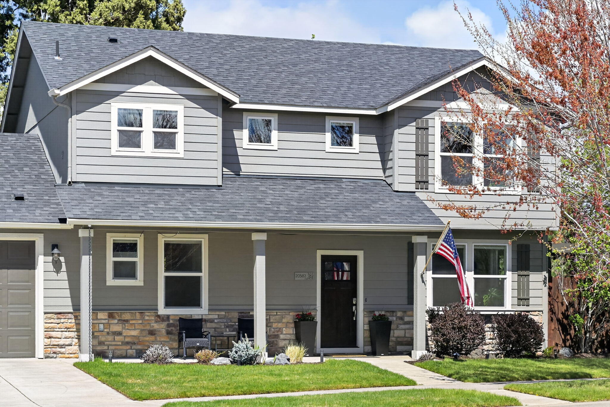 20582 Goldenrod Lane