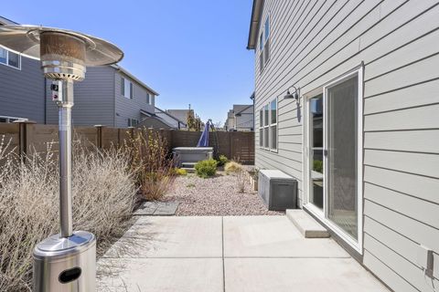 Tiny photo for 20625 SE Slate Avenue, Bend, OR 97702 (MLS # 220219991)