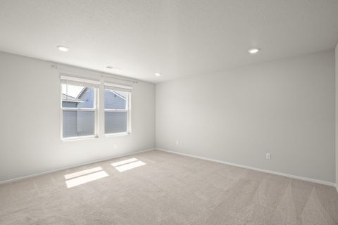 Tiny photo for 20625 SE Slate Avenue, Bend, OR 97702 (MLS # 220219991)