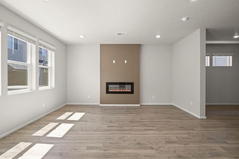 Tiny photo for 20625 SE Slate Avenue, Bend, OR 97702 (MLS # 220219991)