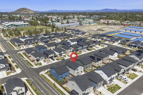 Tiny photo for 20625 SE Slate Avenue, Bend, OR 97702 (MLS # 220219991)