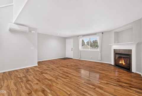 Photo of 1050 NE Butler Market Road #APT 29, Bend, OR 97701 (MLS # 220227398)