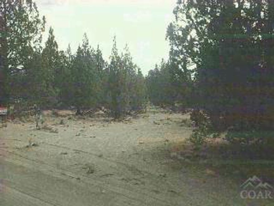 Peaceful, Private Parcel. Blm Accessible. Us For Hunting Getaway. Where The Deer And Antelope Play Among The Old Grown Junipers. Fantastic Views From Rimrock Setting. Call On This Rare Property.