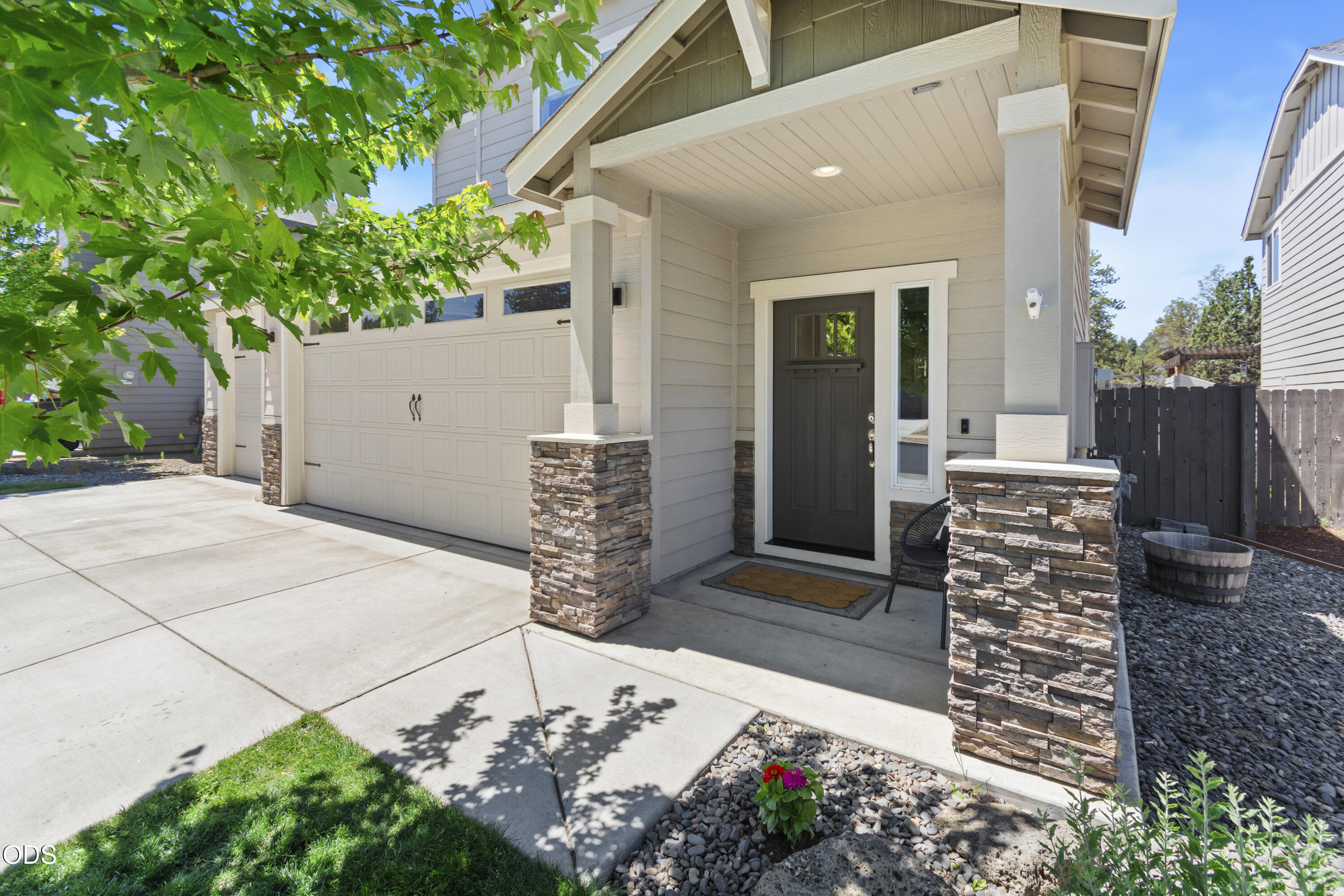 60865 SE Sweet Pea Drive