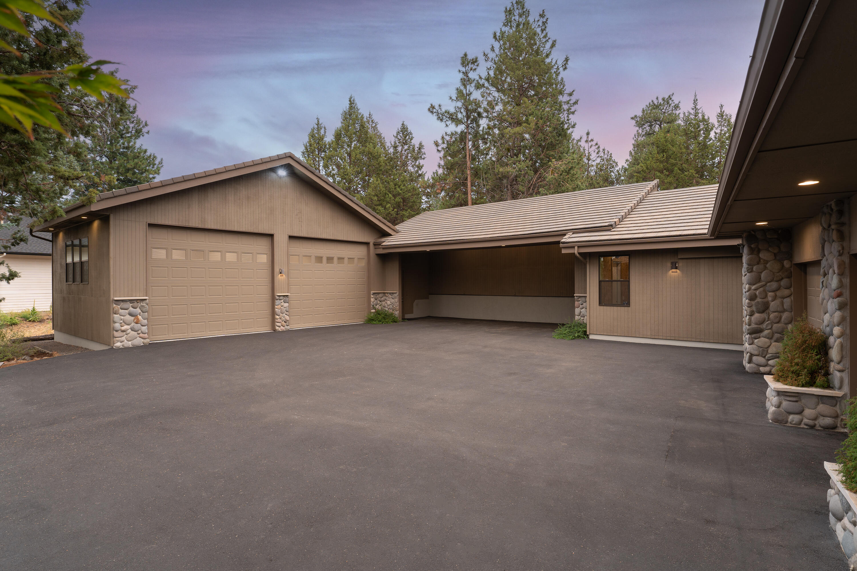 Wyndemere - Residential