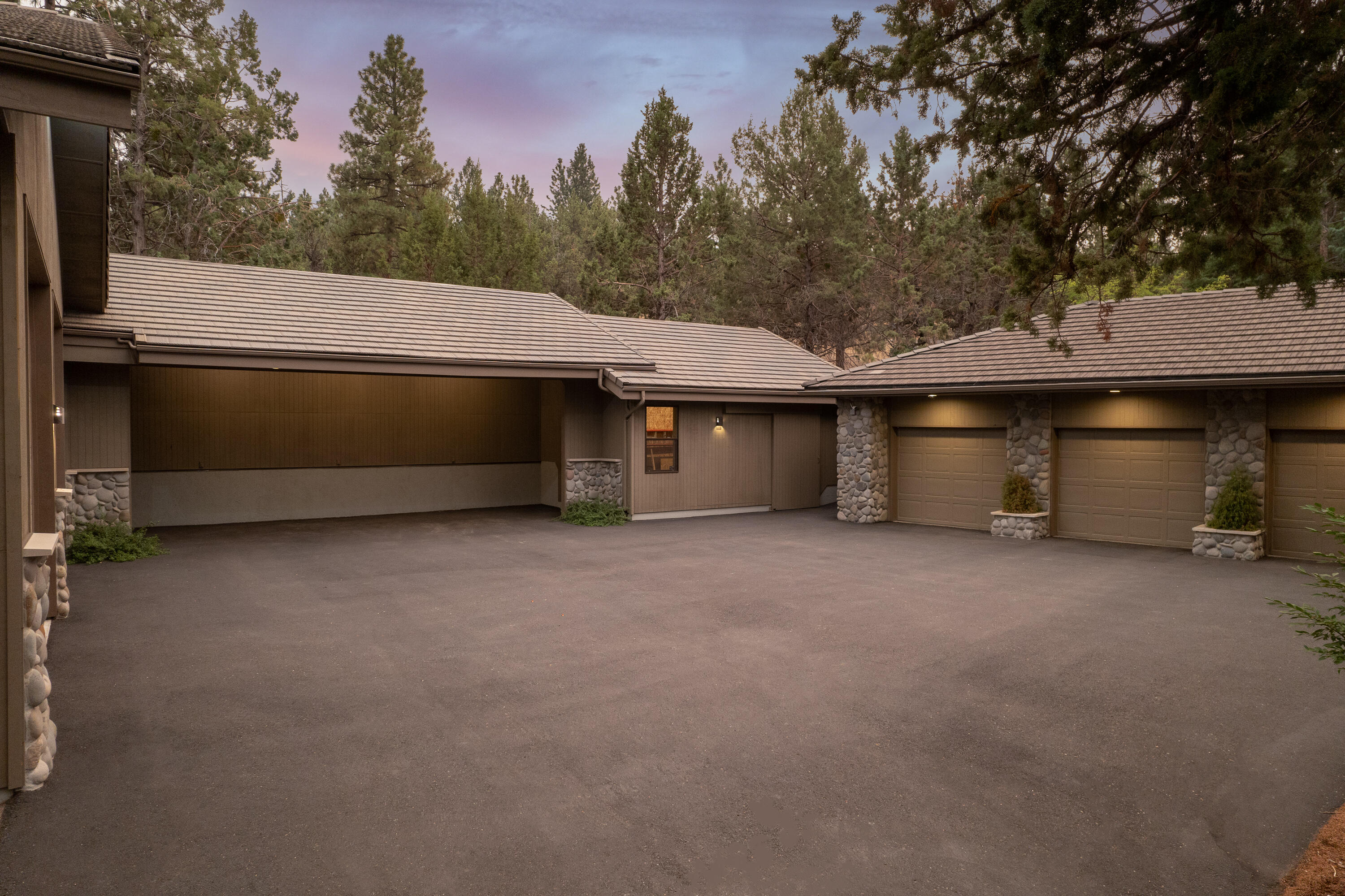 Wyndemere - Residential