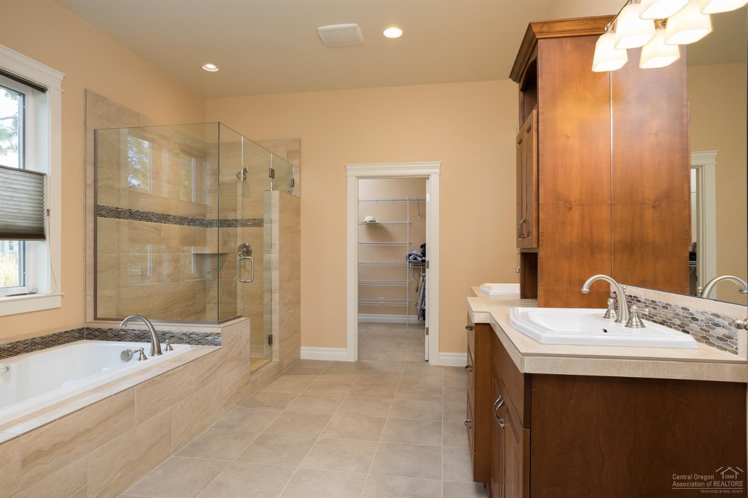 Renaissance@Shevlin - Residential