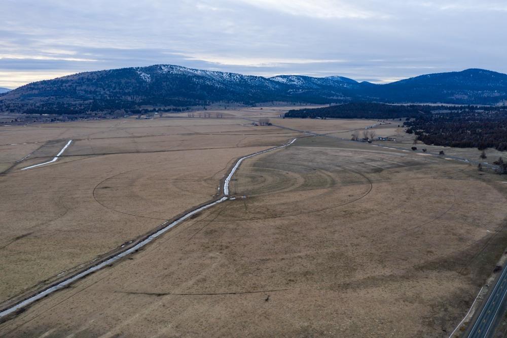 Klamath Falls -South - Land