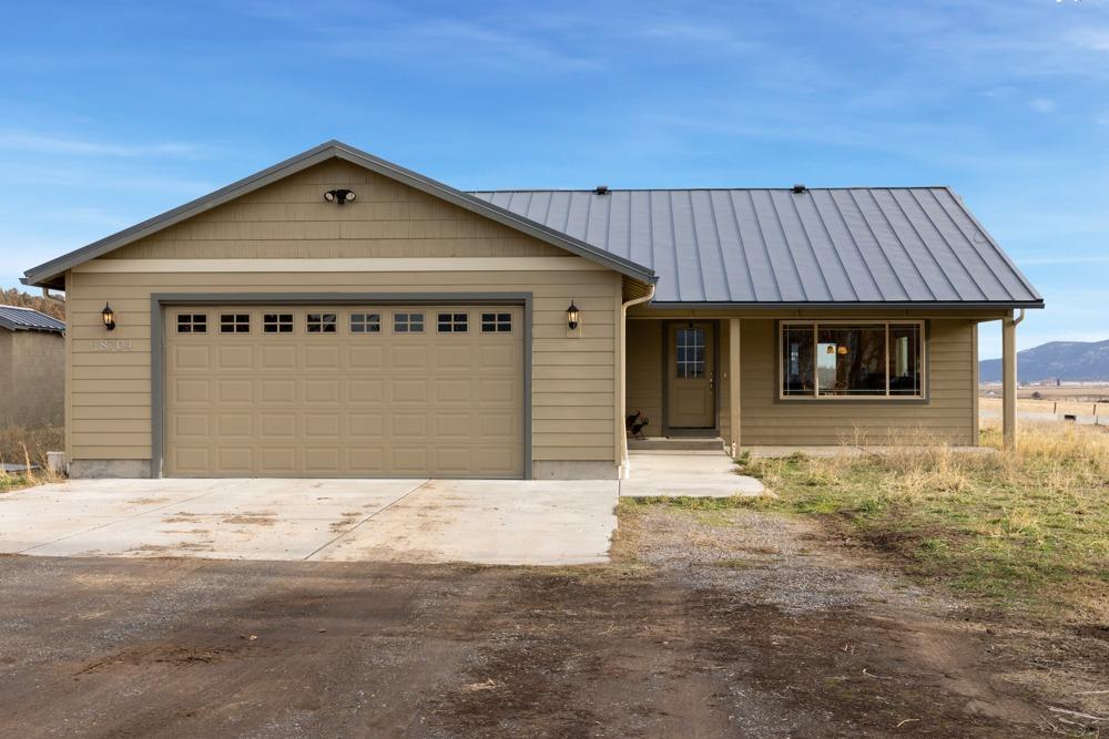 Klamath Falls -South - Land