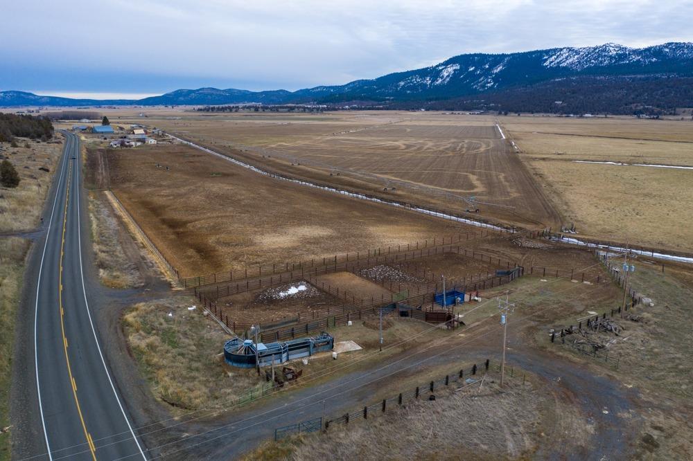 Klamath Falls -South - Land