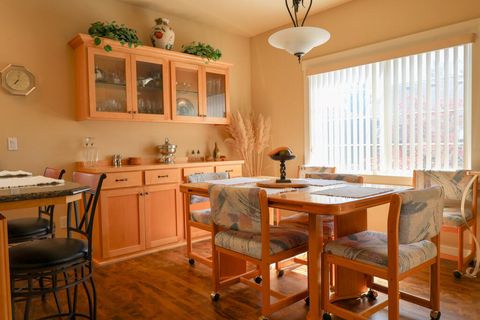 Tiny photo for 26 Pine Court, Eagle Point, OR 97524 (MLS # 220219764)