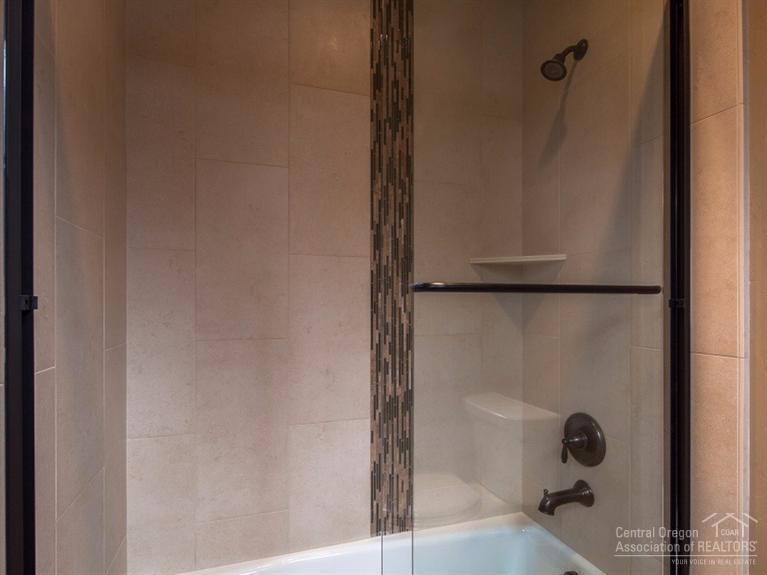 ThreeB - Residential