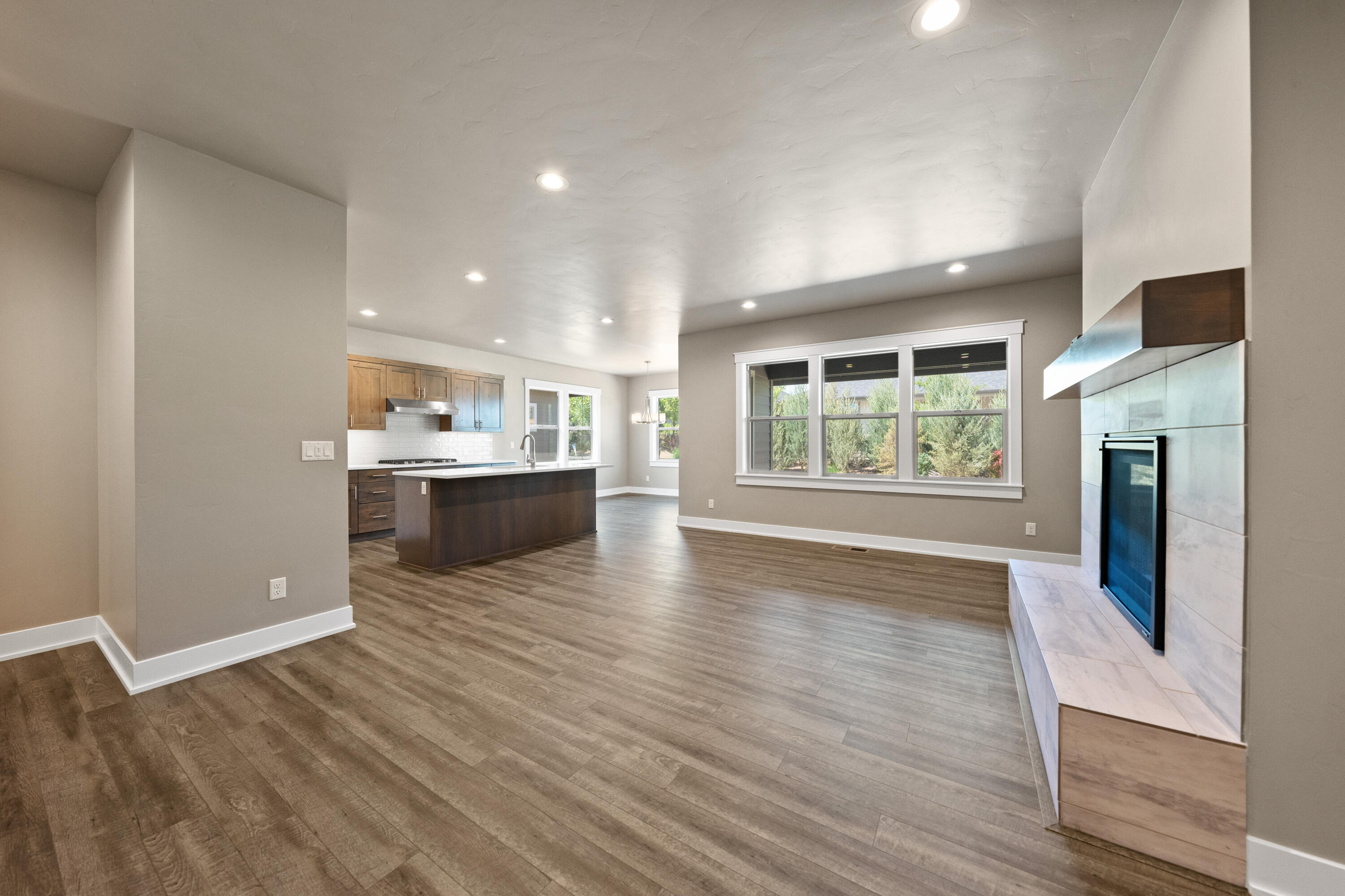 Dry Canyon - Residential