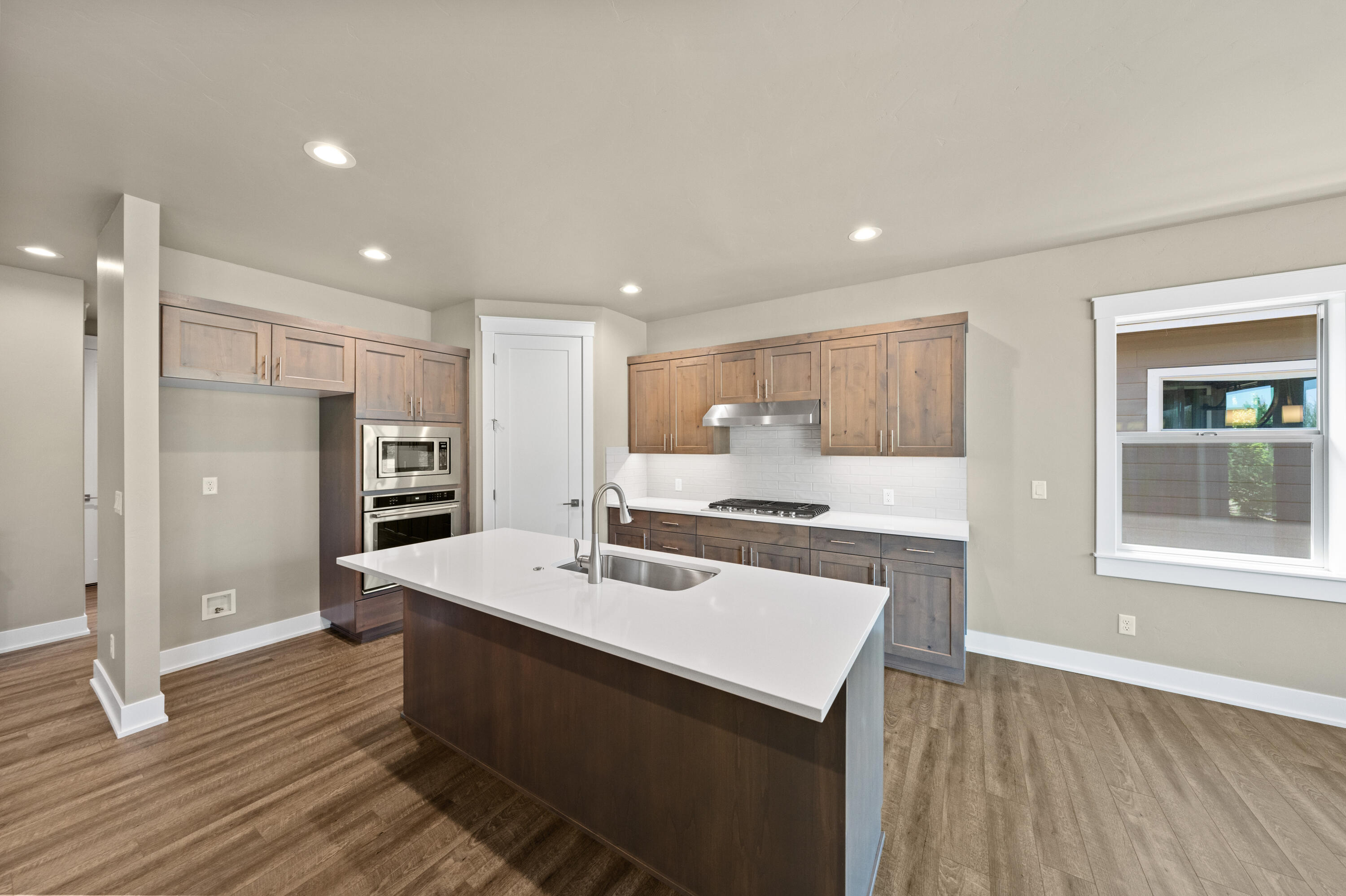 Dry Canyon - Residential