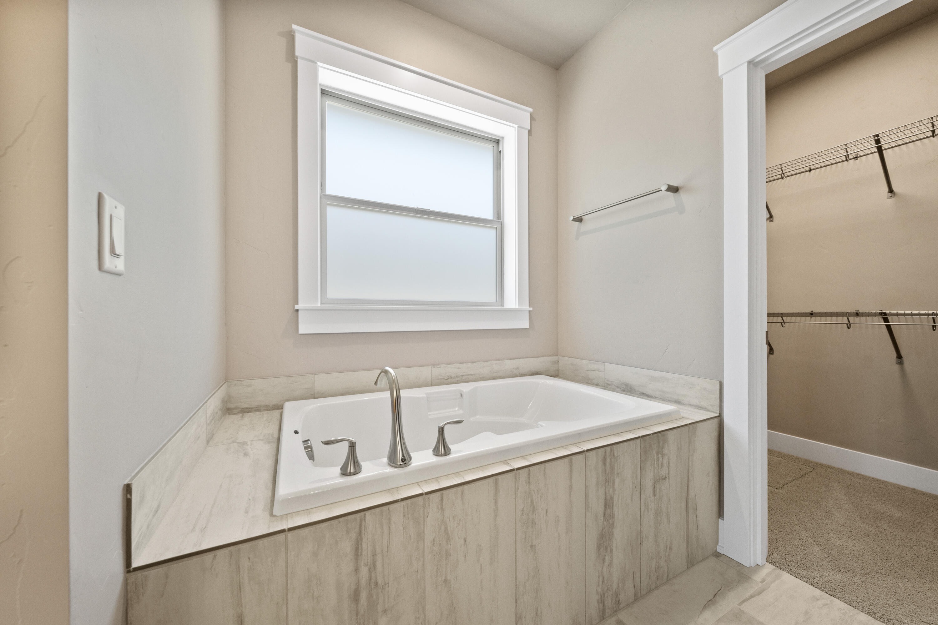 Dry Canyon - Residential