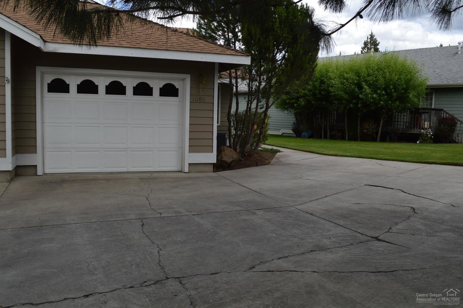 Pilot Butte Park Est - Residential Income