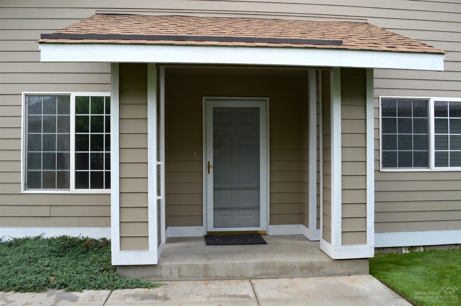 Pilot Butte Park Est - Residential Income