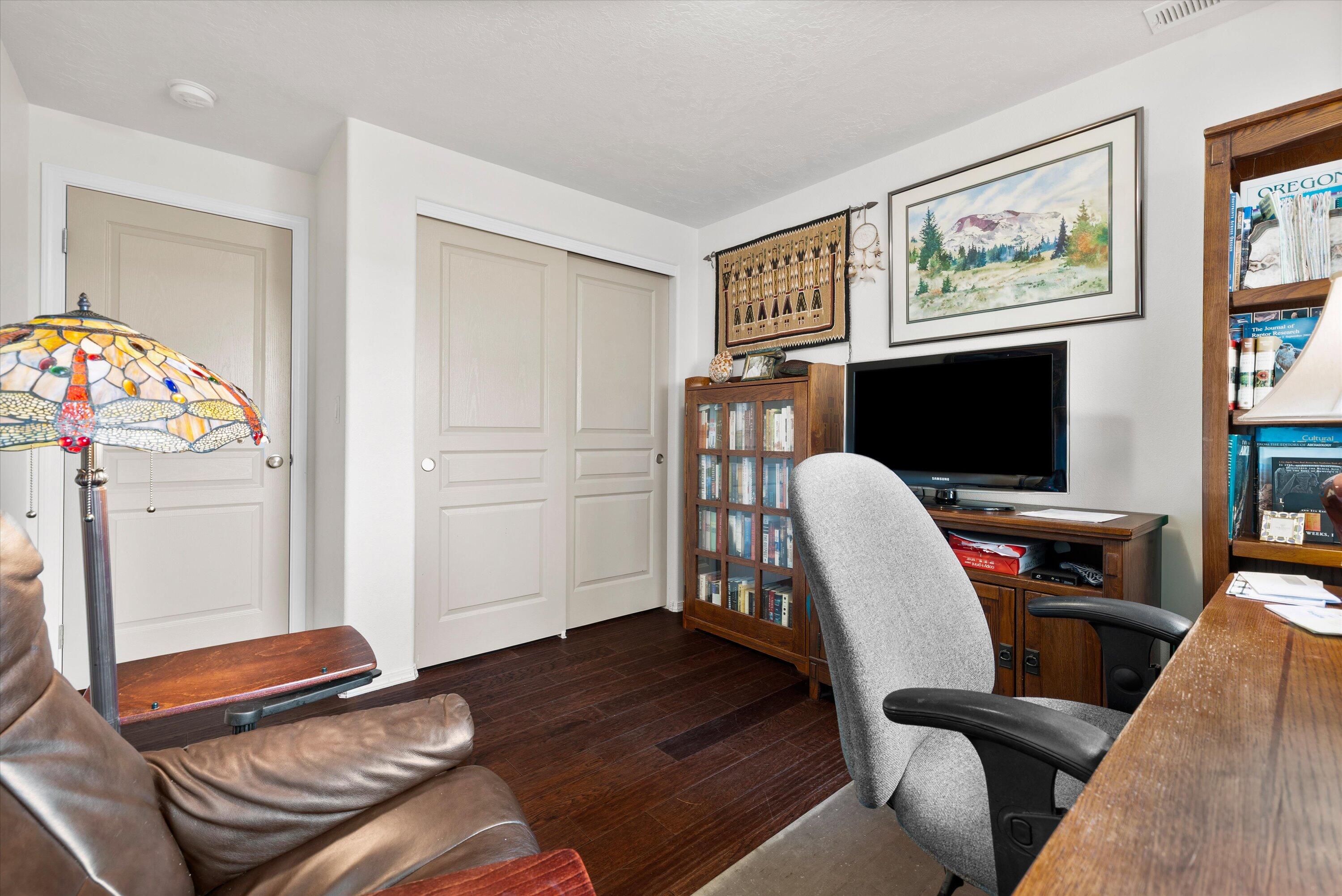 Pettigrew Place - Residential