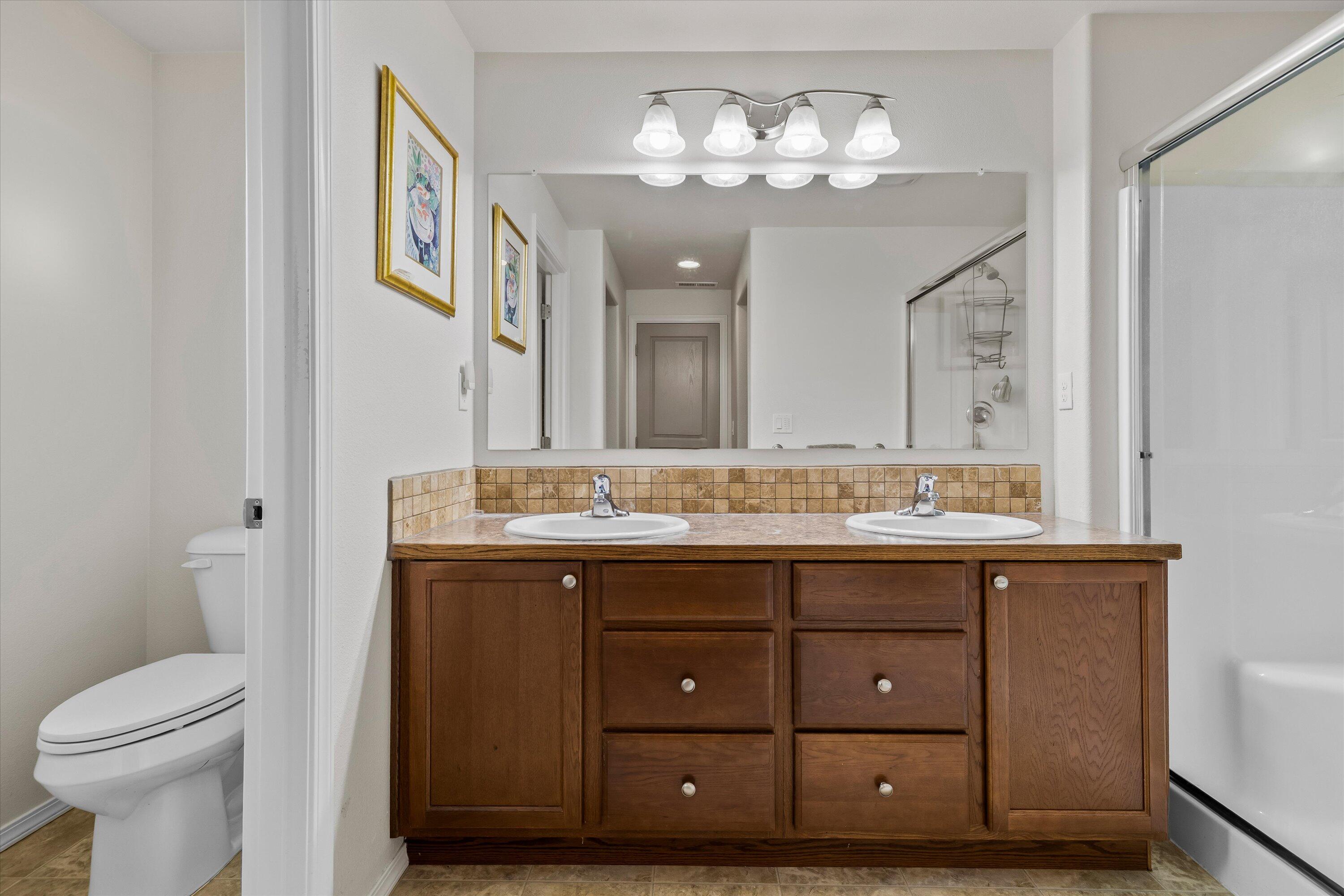 Pettigrew Place - Residential