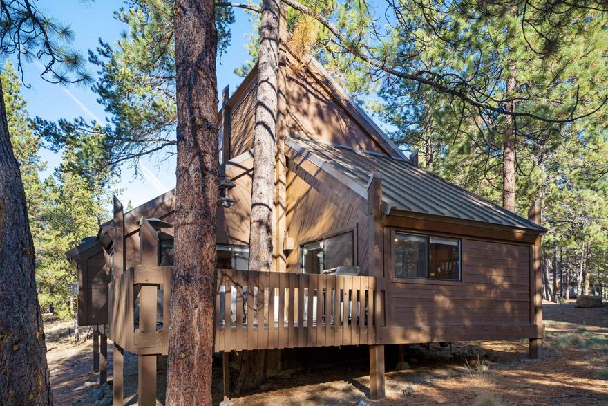 Own a slice of Sunriver at a fraction of the cost! Enjoy 8 weeks/year (15.4% deeded share) in this classic Sunriver Pole House condo—the perfect way to experience resort living without the full-time commitment. $750/quarter or $3000 annually for ALL expenses! Ideally located near SHARC, Sunriver Village, the Nature Center, and Fort Rock Park. Cozy up around the central gas fireplace, relax in the private hot tub on the back deck, or enjoy the peaceful common space behind the home. The layout includes two main-level bedrooms with a shared bath, plus an upstairs bedroom, full bath, and loft—with a hidden bonus sleeping nook for extra guests. Sleeps 10 comfortably (up to 12). Owners get 2 weeks per quarter. A smart, affordable way to make Sunriver your getaway year after year. No pets allowed.