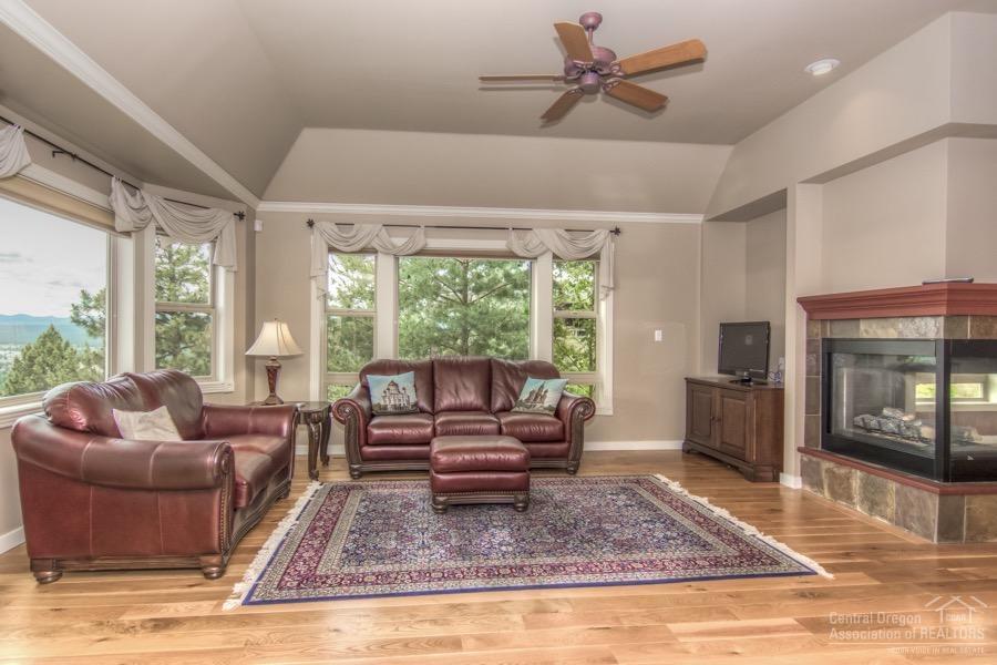 Awbrey Highlands - Residential