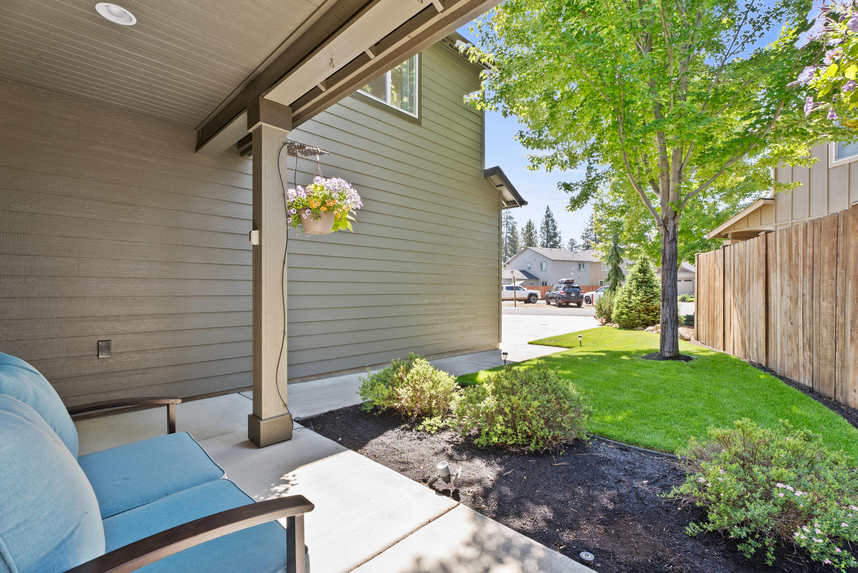 482 N Village Meadows Road